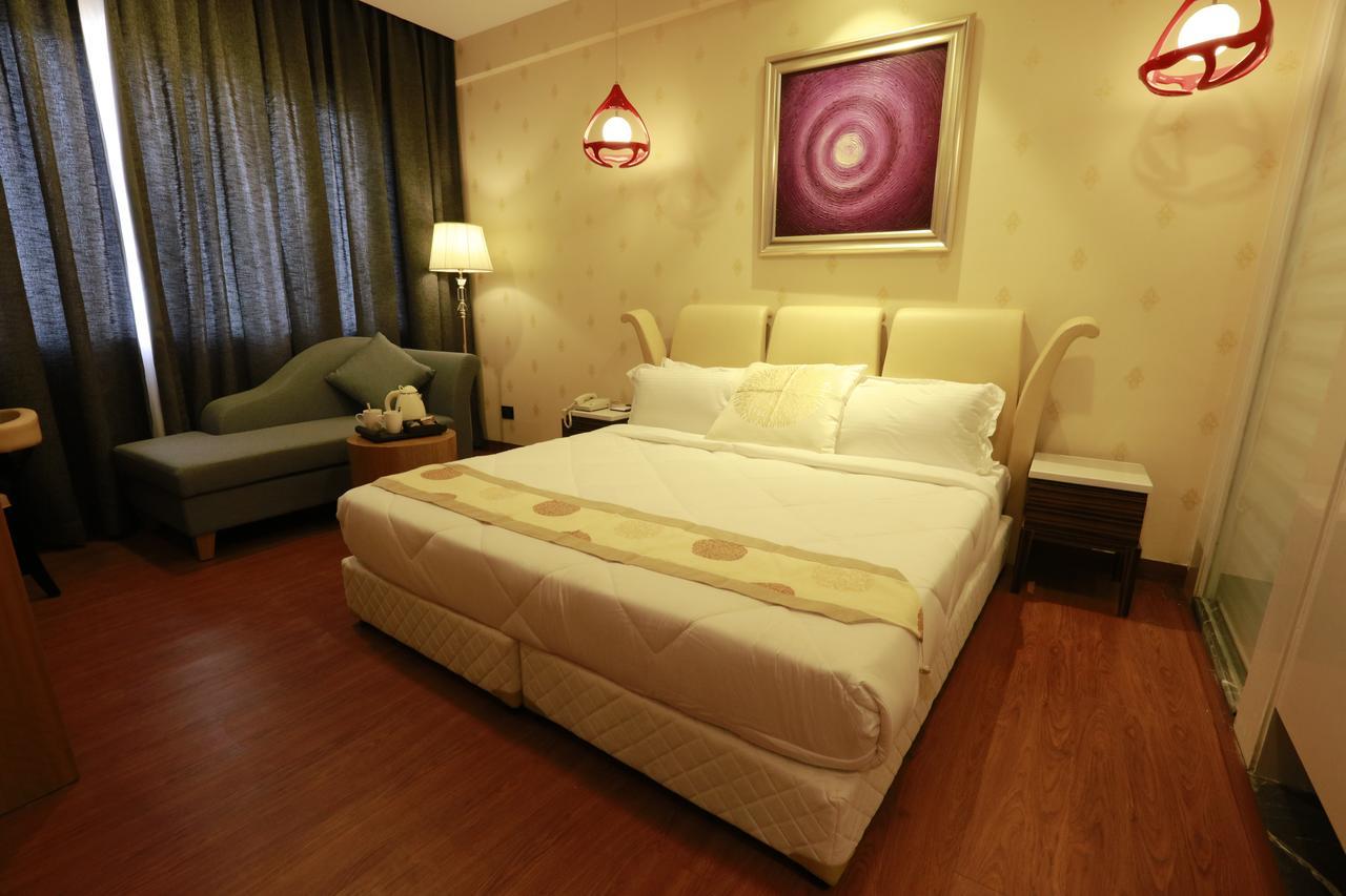 Hotel Pal Heights Mantra Bhubaneswar Zewnętrze zdjęcie