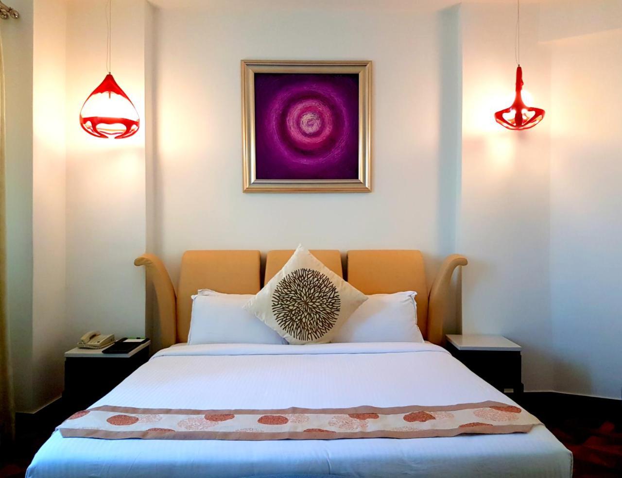 Hotel Pal Heights Mantra Bhubaneswar Zewnętrze zdjęcie