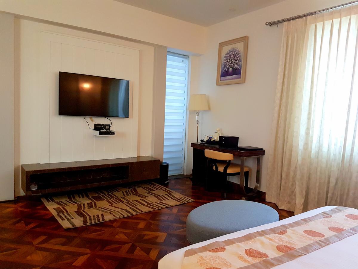 Hotel Pal Heights Mantra Bhubaneswar Zewnętrze zdjęcie